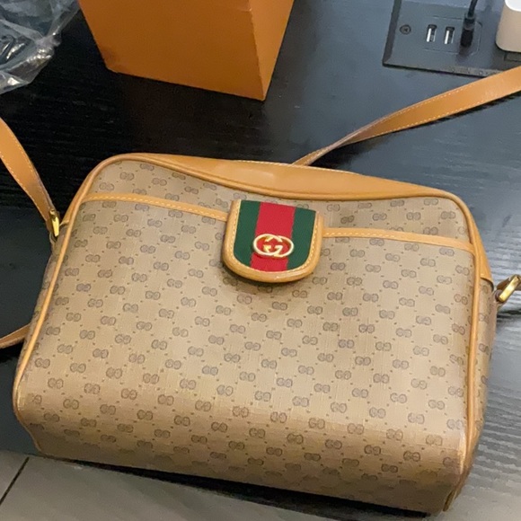 Gucci Vintage Crossbody - Picture 1 of 1
